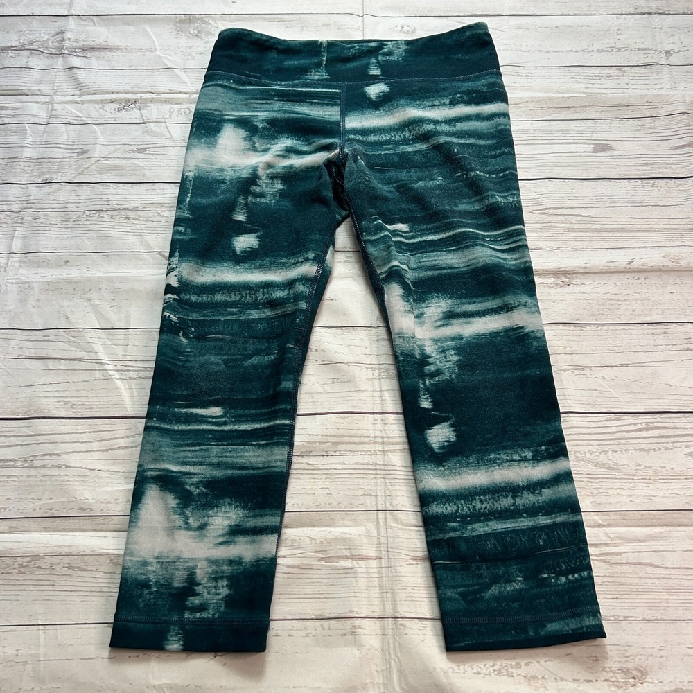Under Armour Capri Teal Leggings‎ Blue Tie Dye Active Women's Size Small